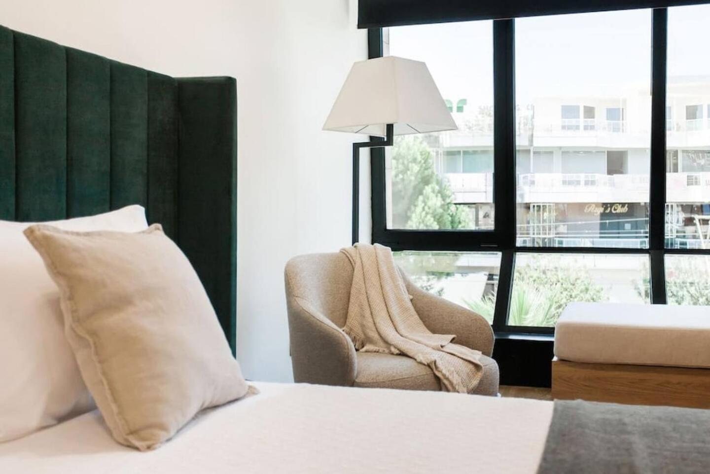 2 Sidebyside Suites In Athens Riviera By The Olon 외부 사진