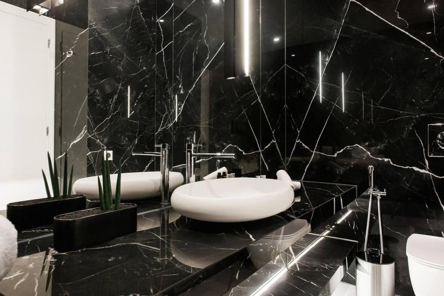 2 Sidebyside Suites In Athens Riviera By The Olon 외부 사진